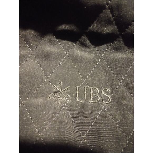 Sport Haley Women's Black Quilted Vest with zipper and pockets Size Large - Picture 10 of 10